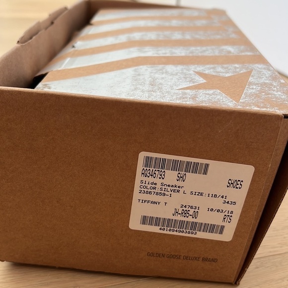 Golden Goose GGDB | NIB Studded Silver Slide Sneakers - Size IT 41 - Picture 8 of 9